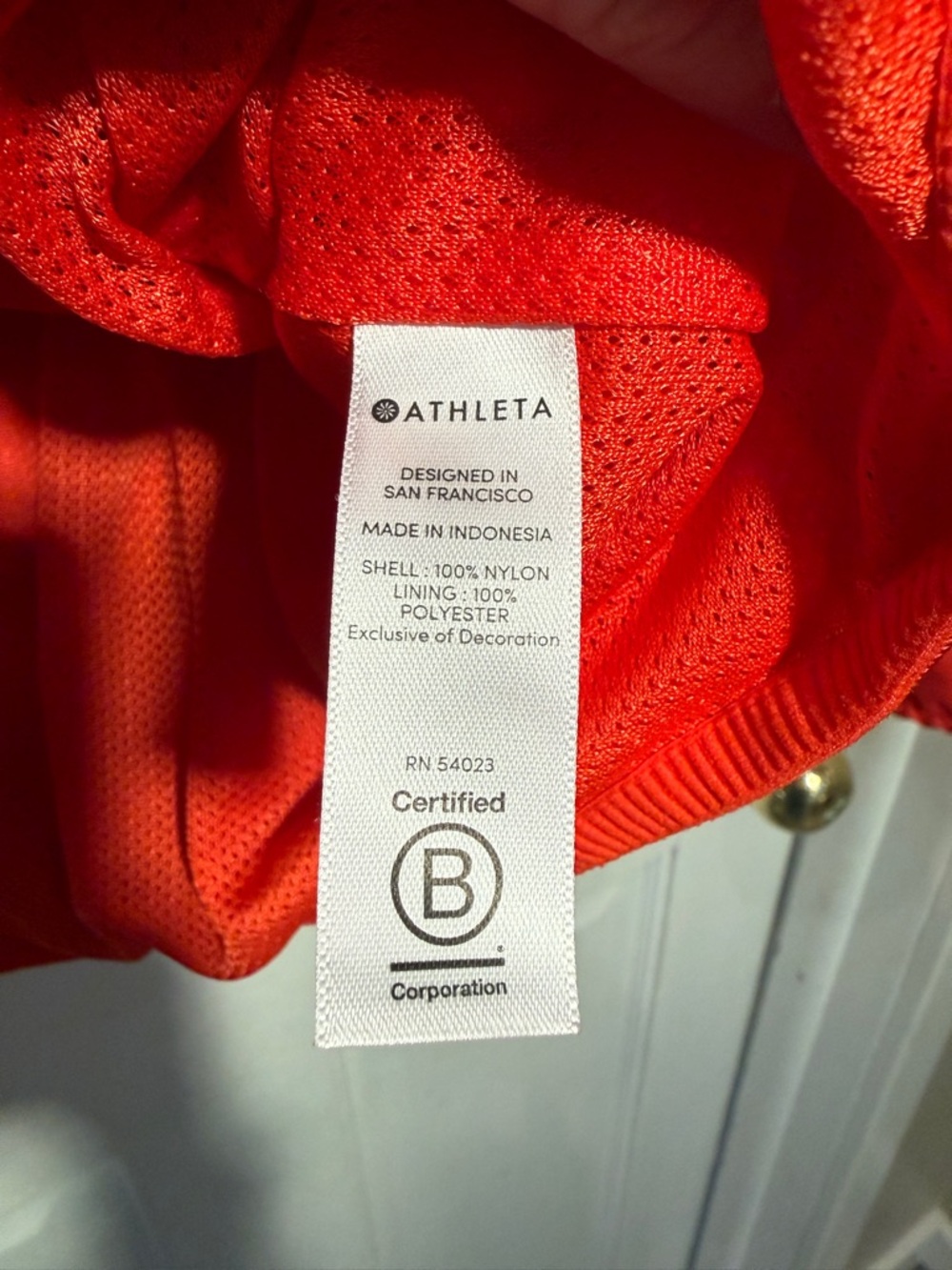 Athleta Red Lightweight Hooded Jacket Zip Front Windbreaker XL Women - Picture 13 of 16